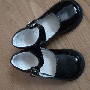 Mary Jane Dress Shoes Patent Leather sz 8